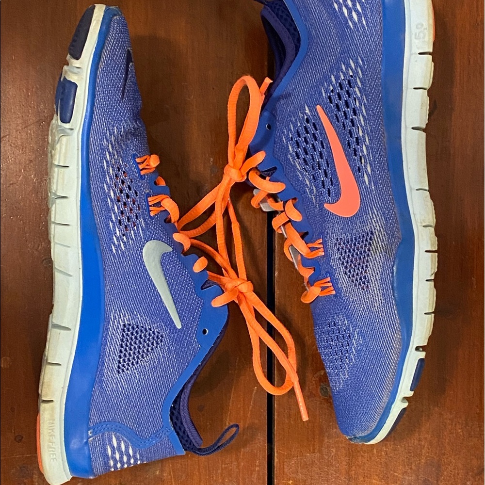 NikeFree TR FIt 4 trainers running shoes sneakers 5.0